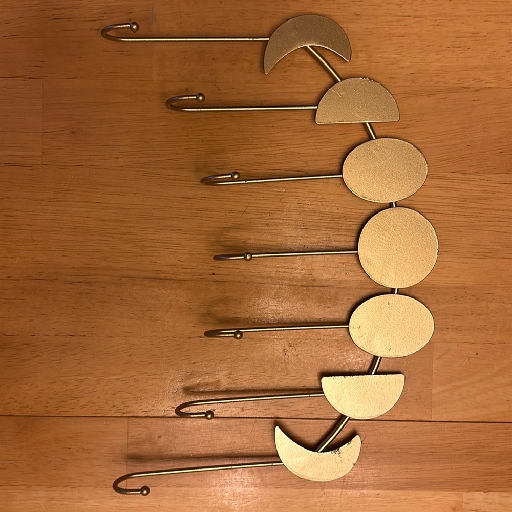 Cycles of the moon jewelry holder- so cute!